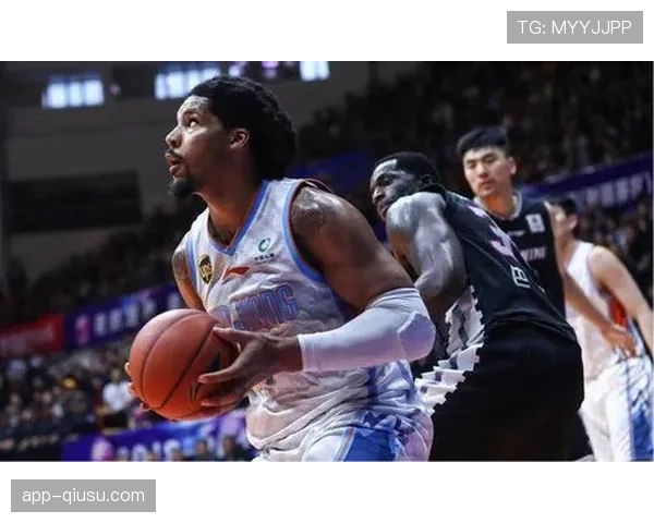 深度复盘：里尔防守体系如何成功限制里昂进攻核心